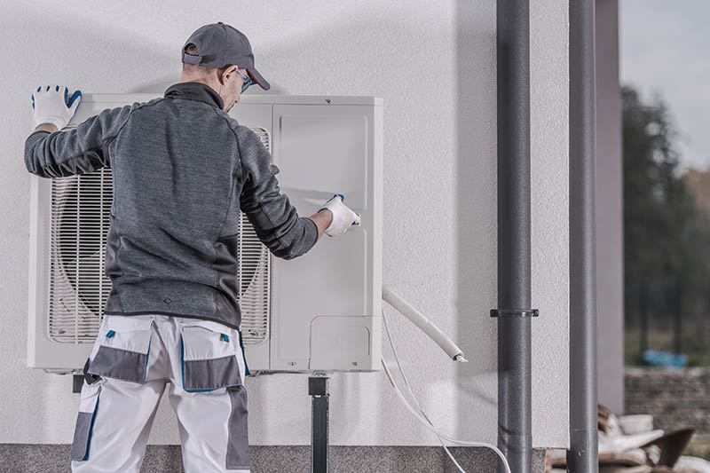 Installation d'une pompe à chaleur air-air : Avantages d'un professionnel qualifié