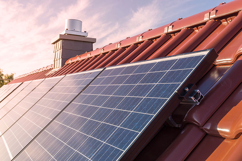 le panneau solaire photovoltaïque produit une énergie propre et durable