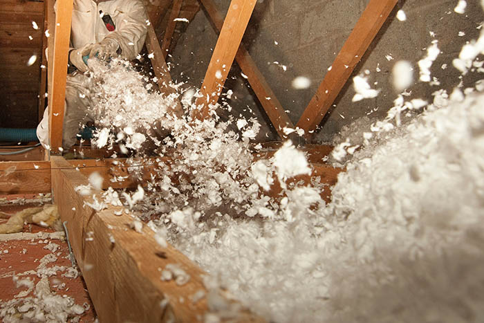 Analyse des performances des systèmes d'isolation par soufflage