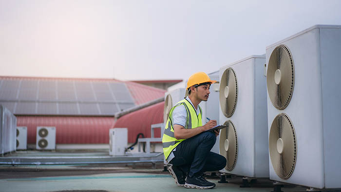 Panneaux solaires ou pompe à chaleur Associez les deux mais attention